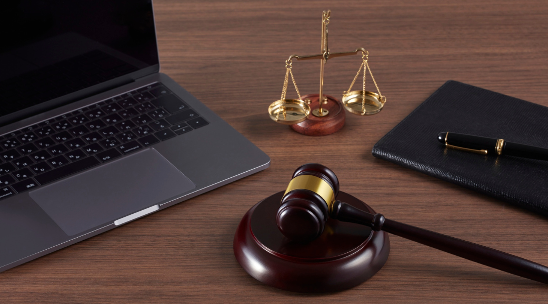 Como um advogado especialista atua no Direito Bancário?